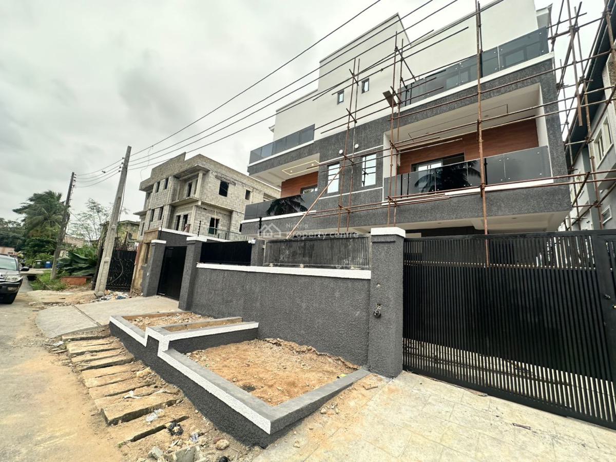 Exquisite 4 Bedroom Semi-detached Duplex, Gra, Ogudu, Lagos, Semi-detached Duplex for Sale