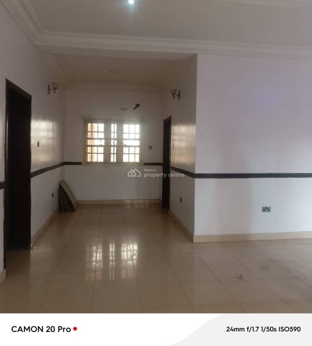 Luxury and Spacious 3 Bedroom Apartment in a Secured Area, Sangotedo, Ajah, Lagos, Flat / Apartment for Rent