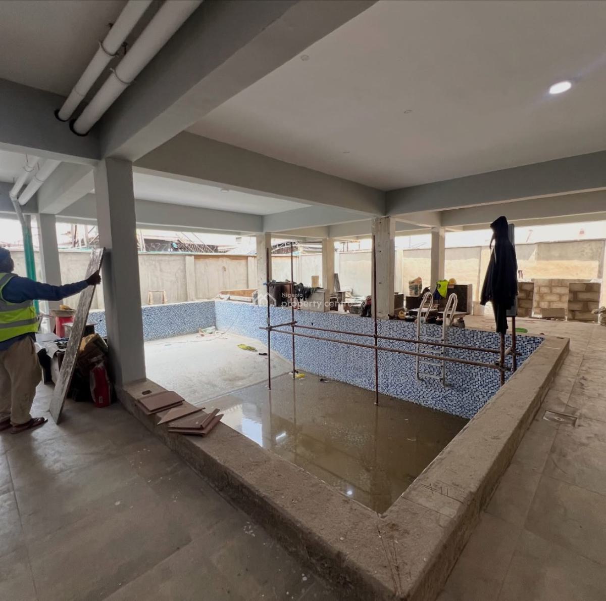 Serviced 2 and 3 Bedroom Apartments with Bq, Lekki Phase 1, Lekki, Lagos, Flat / Apartment for Sale