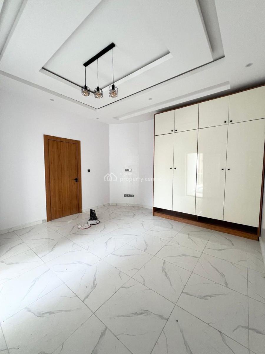 Luxurious 4bedrooms Terrace Duplex, Ologolo,lekki, Ologolo, Lekki, Lagos, Terraced Duplex for Sale
