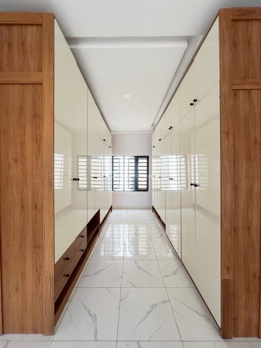 Luxurious 4bedrooms Terrace Duplex, Ologolo,lekki, Ologolo, Lekki, Lagos, Terraced Duplex for Sale