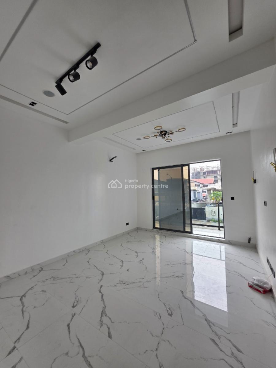 Brand-new 2 Bedrooms Flat, Lekki Phase 1 Proper, Lekki Phase 1, Lekki, Lagos, Flat / Apartment for Sale
