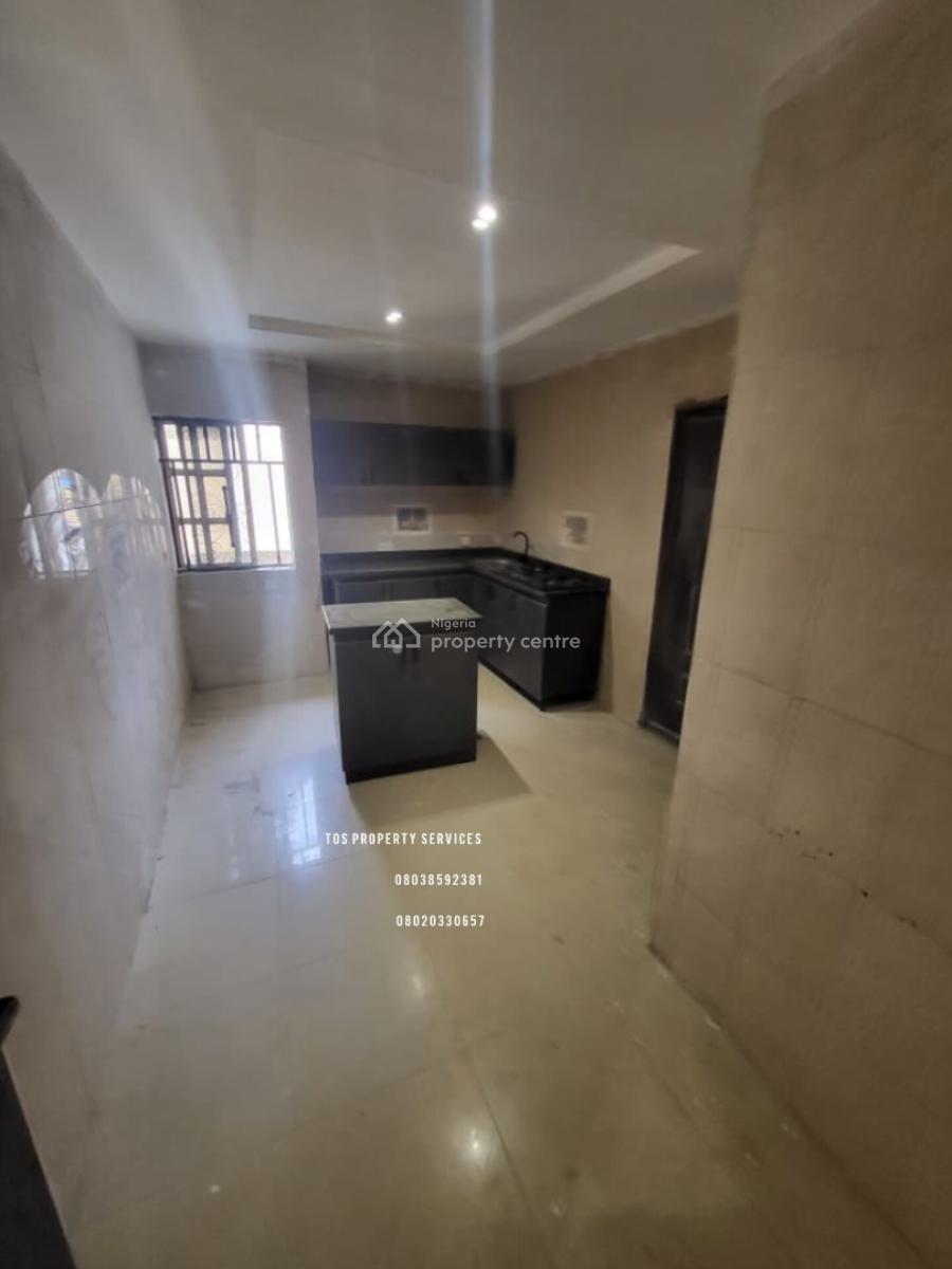 Beautiful & Spacious Mini Flat, Off Admiralty Way, Lekki Phase 1, Lekki, Lagos, Mini Flat (room and Parlour) for Rent