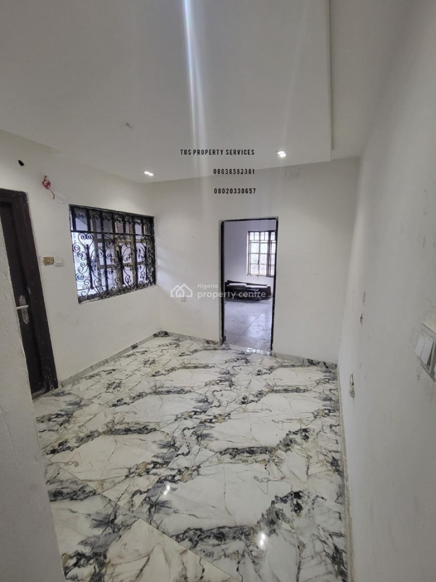 Beautiful & Spacious Mini Flat, Off Admiralty Way, Lekki Phase 1, Lekki, Lagos, Mini Flat (room and Parlour) for Rent