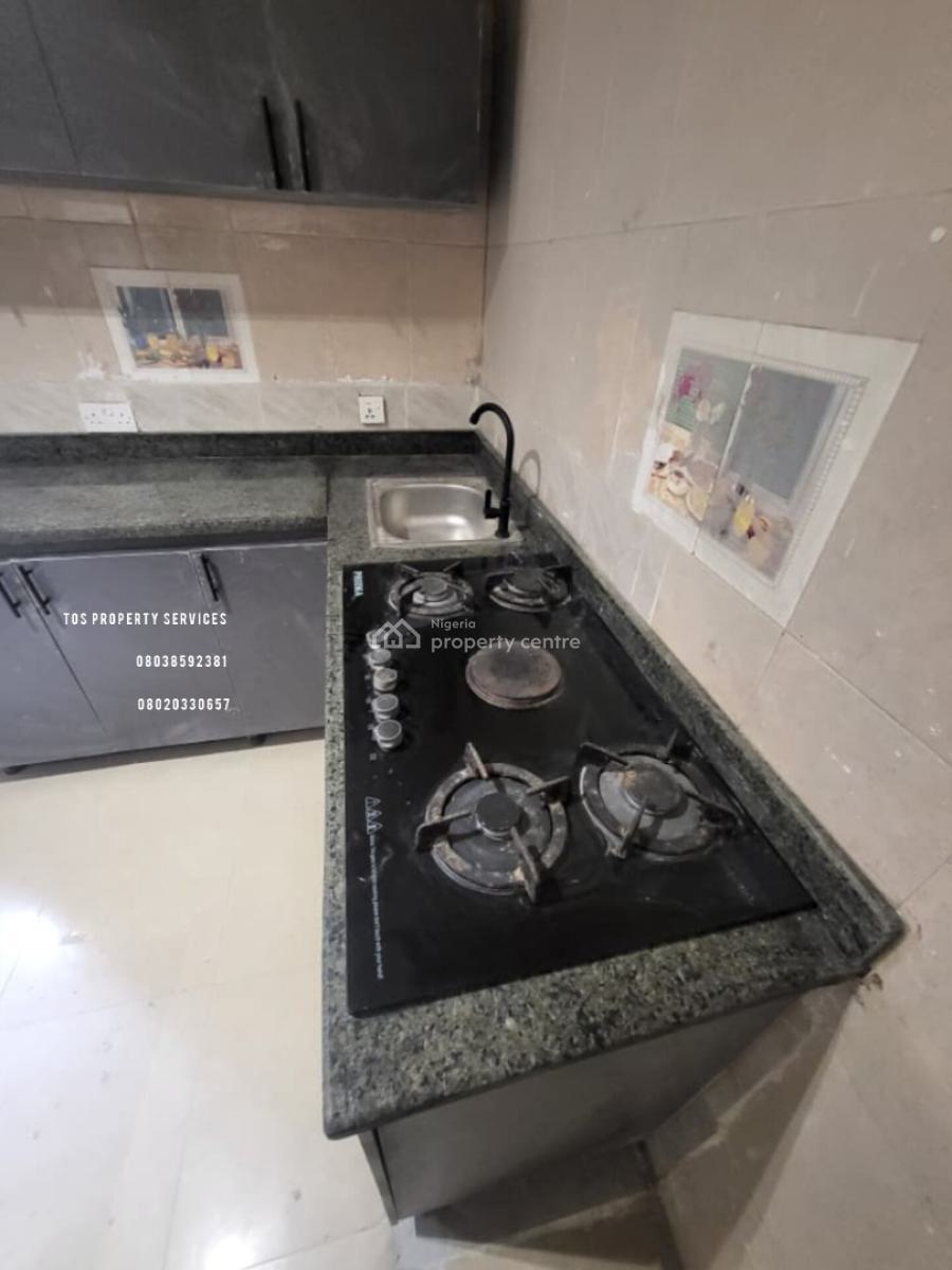 Beautiful & Spacious Mini Flat, Off Admiralty Way, Lekki Phase 1, Lekki, Lagos, Mini Flat (room and Parlour) for Rent