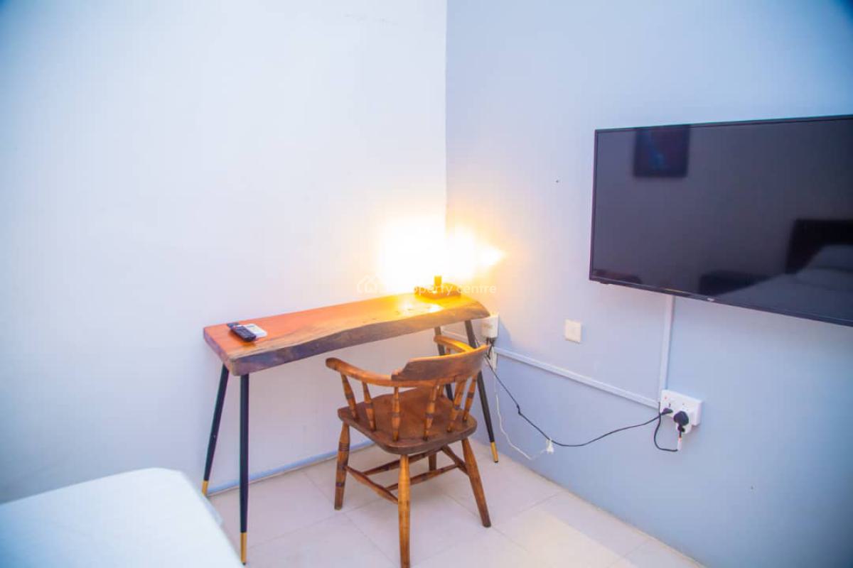 3-bedroom Terrace + 1 Bq -- Ikeja Gra, Ikeja Gra, Ikeja, Lagos, Terraced Duplex for Rent