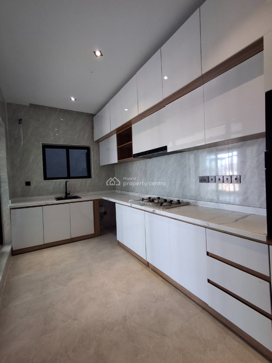 2bedroom Apartment, in a Well-secured Estate, Ikate, Lekki, Lagos, Flat / Apartment for Sale