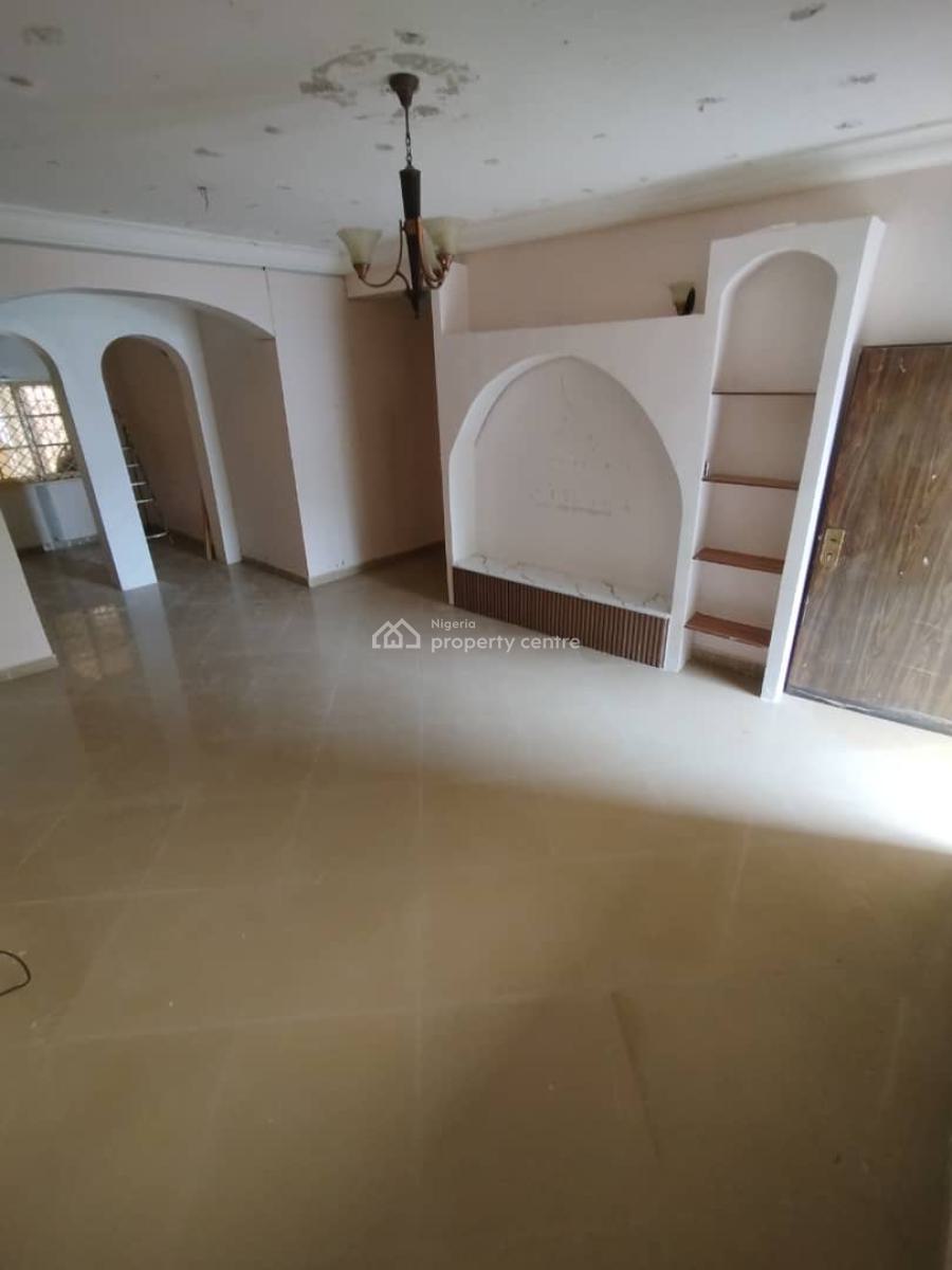 Spacious 3 Bedroom Flat Without Bq, Utako, Abuja, Flat / Apartment for Rent