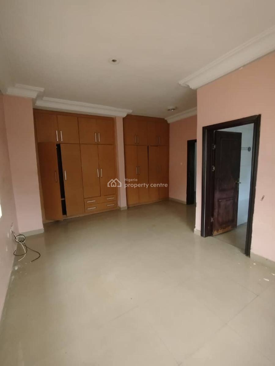 Spacious 3 Bedroom Flat Without Bq, Utako, Abuja, Flat / Apartment for Rent