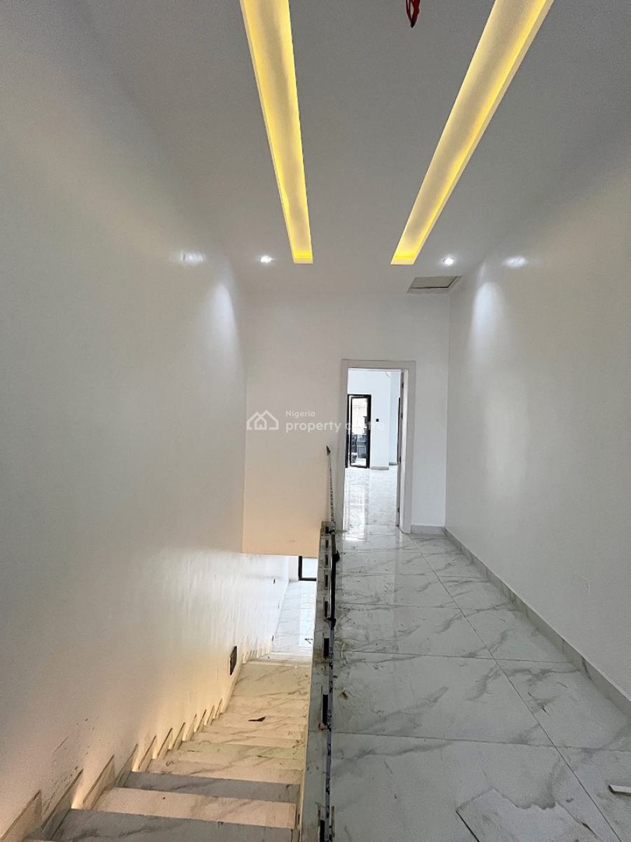 Classic 5 Bed Duplex with Personal Compound Top Notch Environment, Ikeja Gra, Ikeja, Lagos, Semi-detached Duplex for Sale