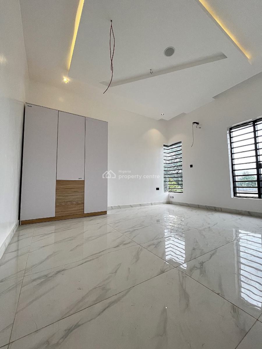 Classic 5 Bed Duplex with Personal Compound Top Notch Environment, Ikeja Gra, Ikeja, Lagos, Semi-detached Duplex for Sale