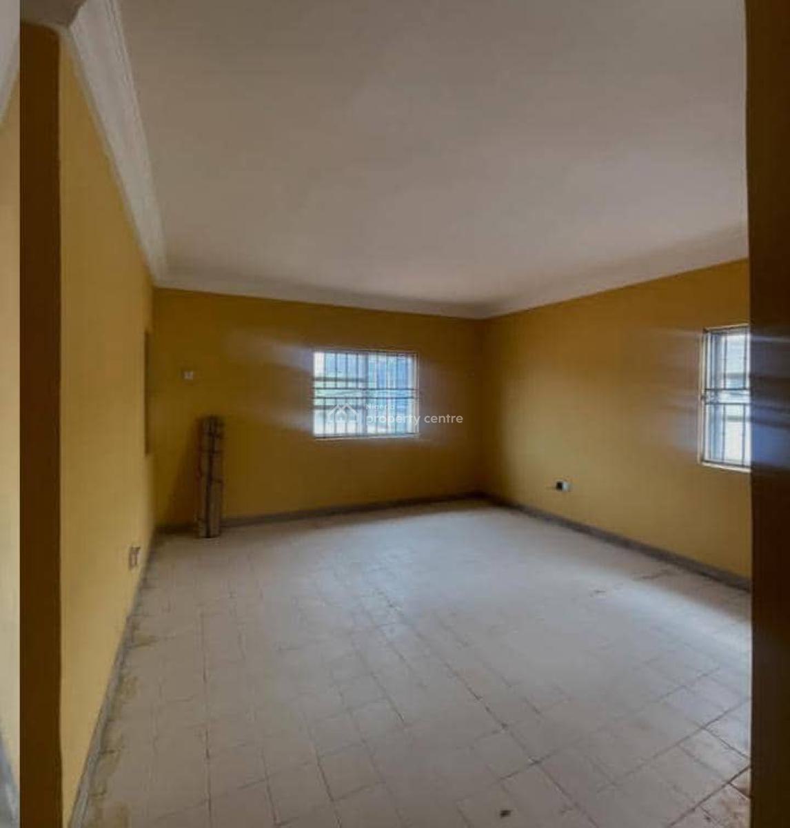 Spacious 5bedroom, Lekki Phase 1, Lekki, Lagos, Semi-detached Duplex for Rent