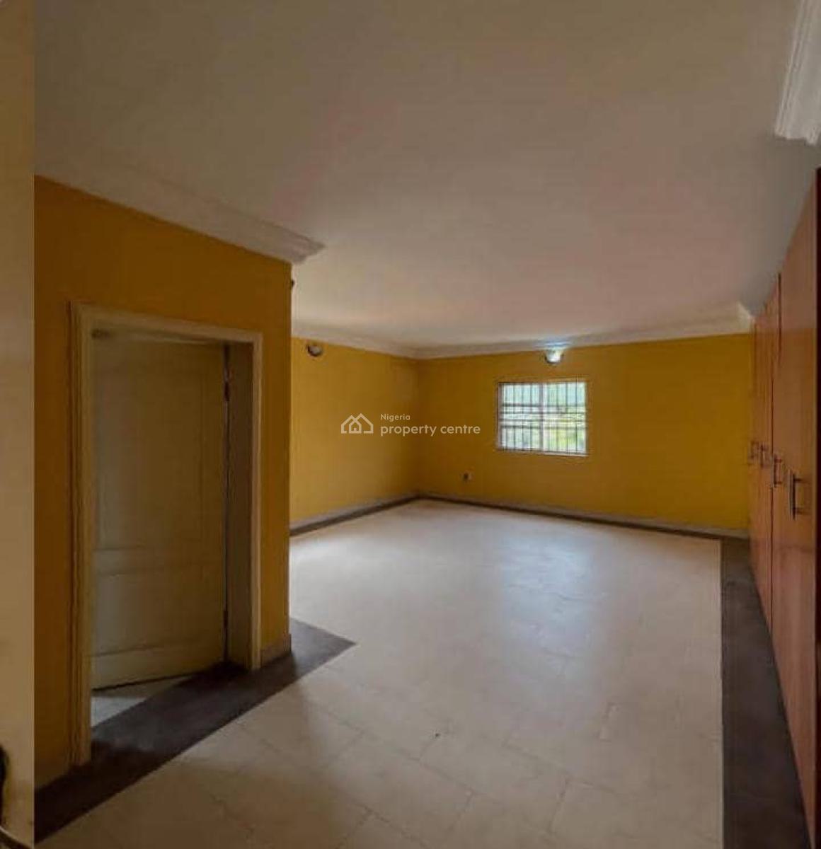Spacious 5bedroom, Lekki Phase 1, Lekki, Lagos, Semi-detached Duplex for Rent