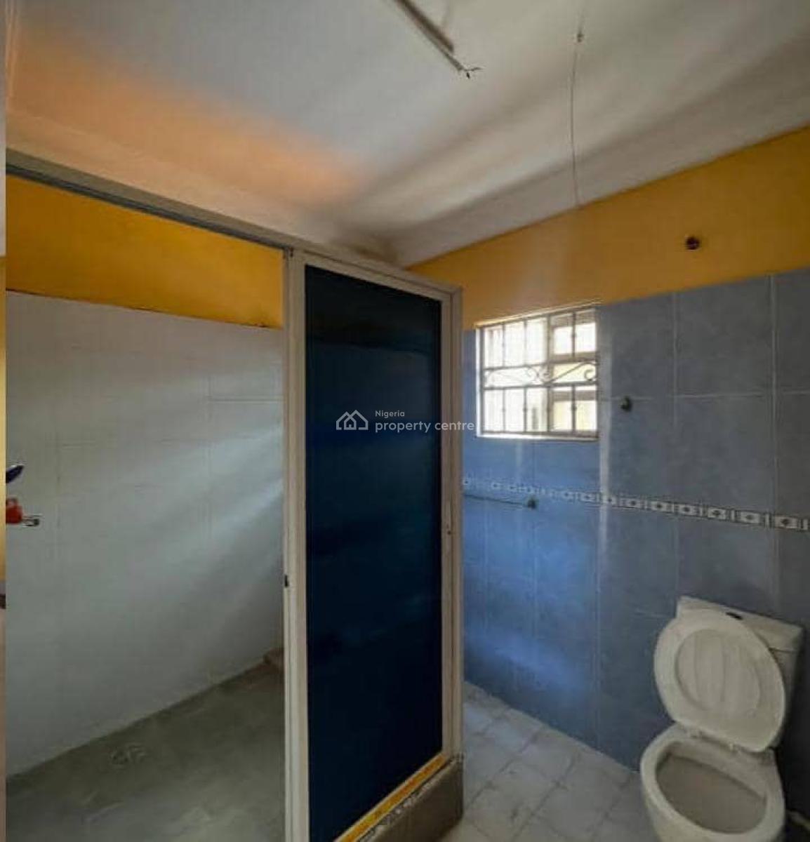 Spacious 5bedroom, Lekki Phase 1, Lekki, Lagos, Semi-detached Duplex for Rent