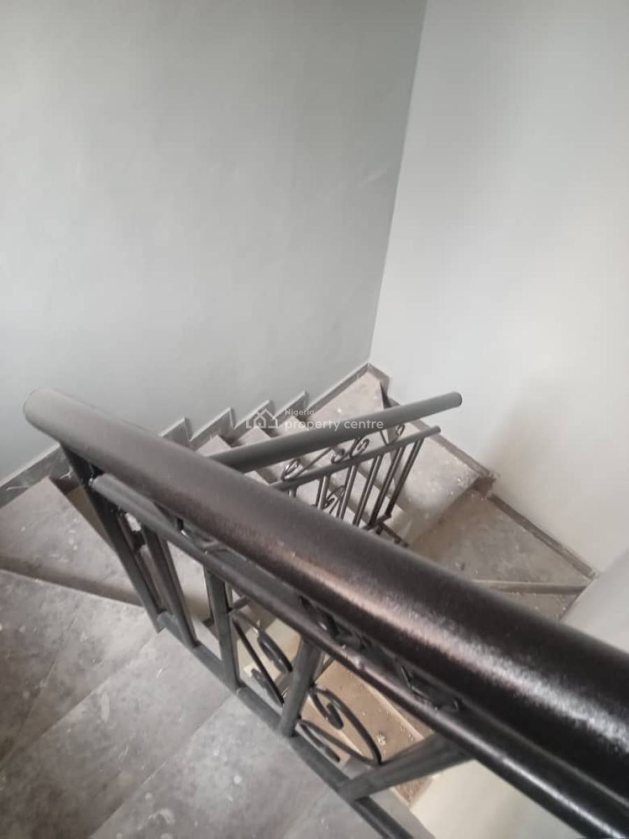 Brand New Spacious Mini Flat with Pop Ceiling Upstairs Floor, Unity Estate, Badore, Ajah, Lagos, Flat / Apartment for Rent
