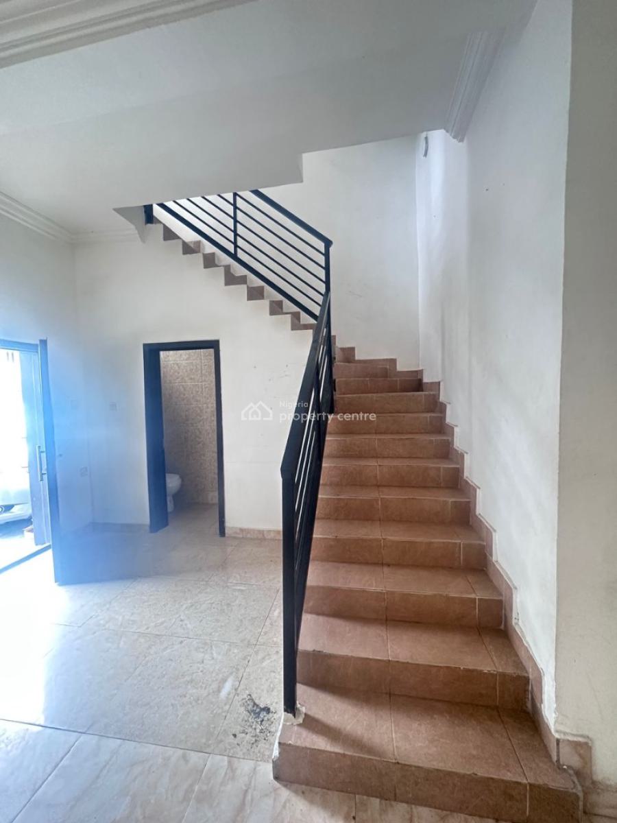 Neat 4 Bedroom Terrace Duplex in a Serene Location, Lekki Phase 1, Lekki, Lagos, Terraced Duplex for Rent