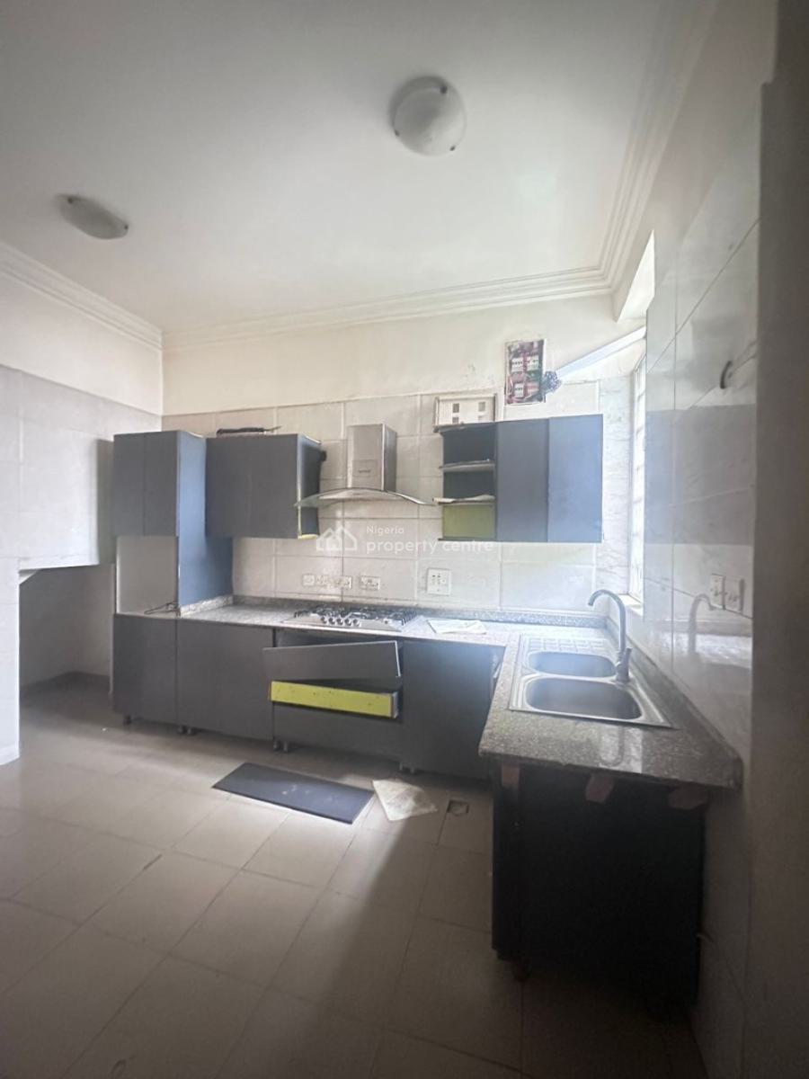 Neat 4 Bedroom Terrace Duplex in a Serene Location, Lekki Phase 1, Lekki, Lagos, Terraced Duplex for Rent