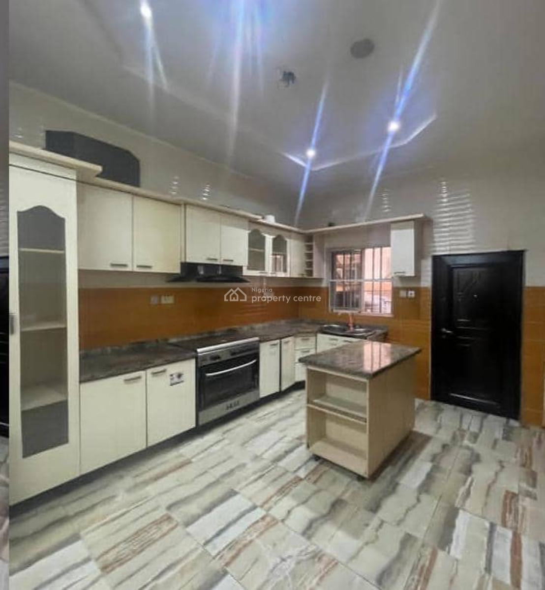 Luxury 4 Bedroom, Chevron, Lekki, Lagos, Semi-detached Duplex for Rent