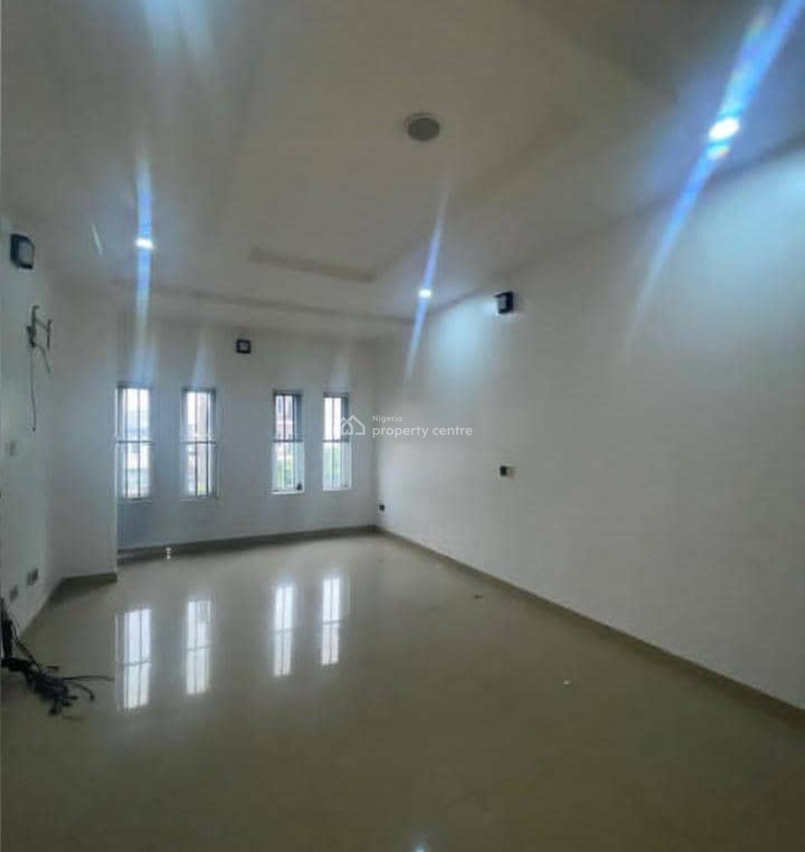 Luxury 4 Bedroom, Chevron, Lekki, Lagos, Semi-detached Duplex for Rent