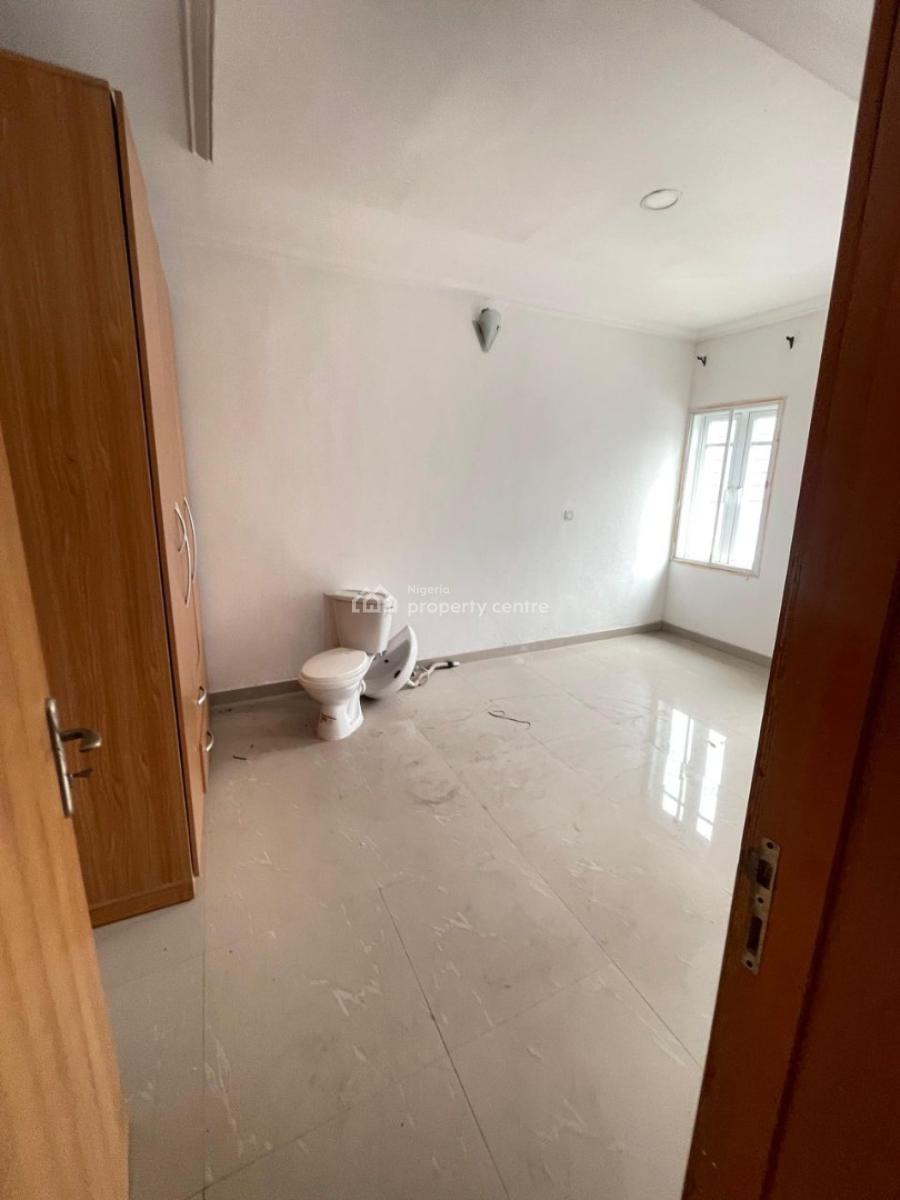 2 Bedroom Apartment, Ikota, Lekki, Lagos, Flat / Apartment for Rent