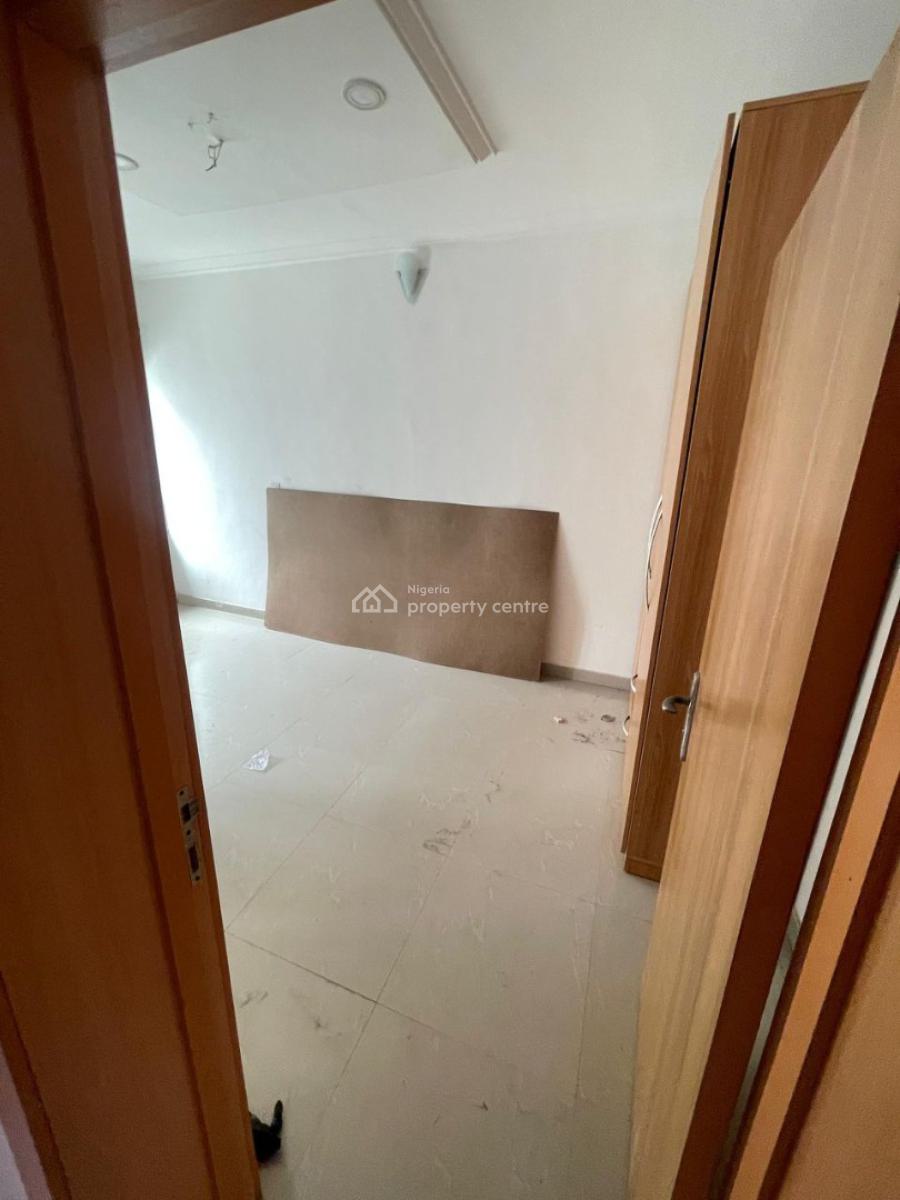 2 Bedroom Apartment, Ikota, Lekki, Lagos, Flat / Apartment for Rent
