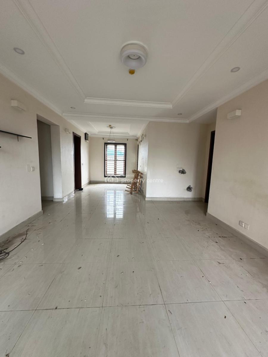 Spaciously Built 3 Bedroom Apartment with Bq, Ikota, Lekki, Lagos, Flat / Apartment for Rent