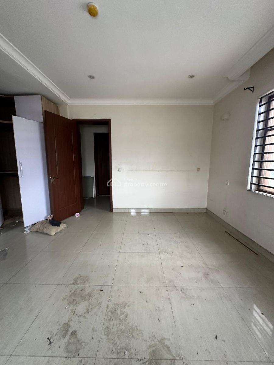 Spaciously Built 3 Bedroom Apartment with Bq, Ikota, Lekki, Lagos, Flat / Apartment for Rent