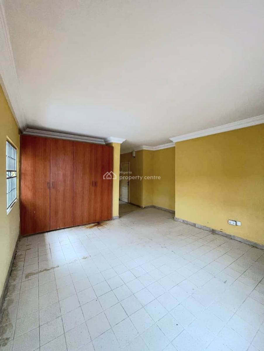 Contemporary 5 Bedroom Semi-detached with 2 Bq, Lekki Phase 1, Lekki, Lagos, Semi-detached Duplex for Rent
