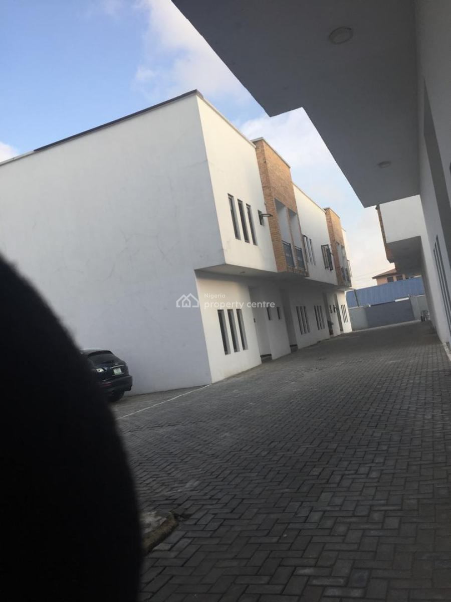 Self Serviced 4 Bedroom Terrace Duplex with Boys Quarters, Yaba, Lagos, Terraced Duplex for Sale
