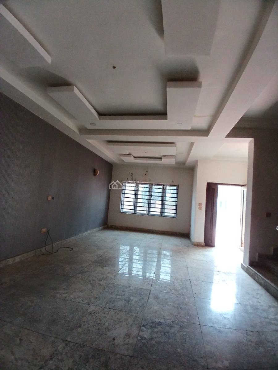 Well Built 4 Bedroom Terrace Duplex with 1room Bq, Diplomatic Zone, Guzape District, Abuja, Terraced Duplex for Rent