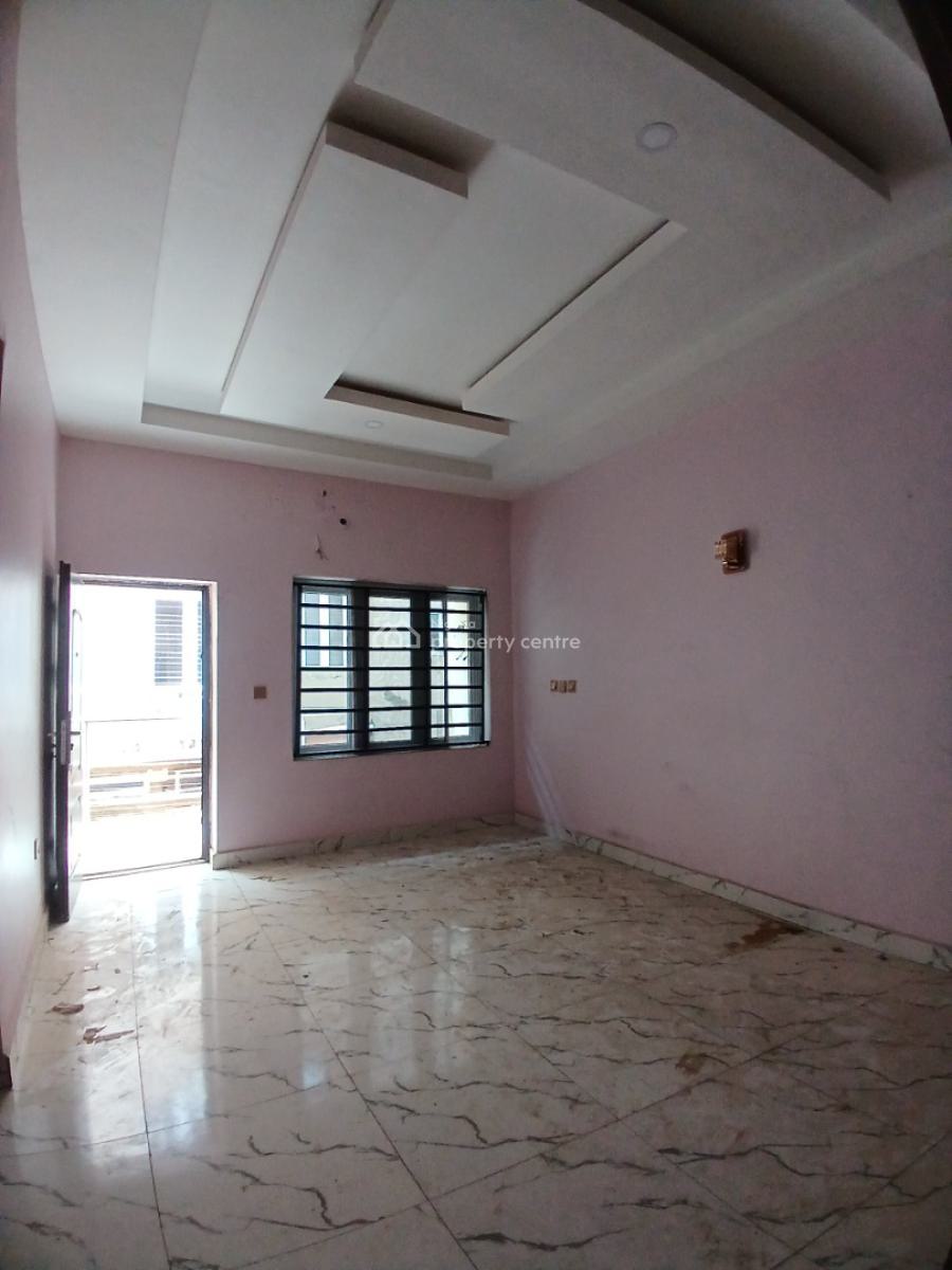 Well Built 4 Bedroom Terrace Duplex with 1room Bq, Diplomatic Zone, Guzape District, Abuja, Terraced Duplex for Rent