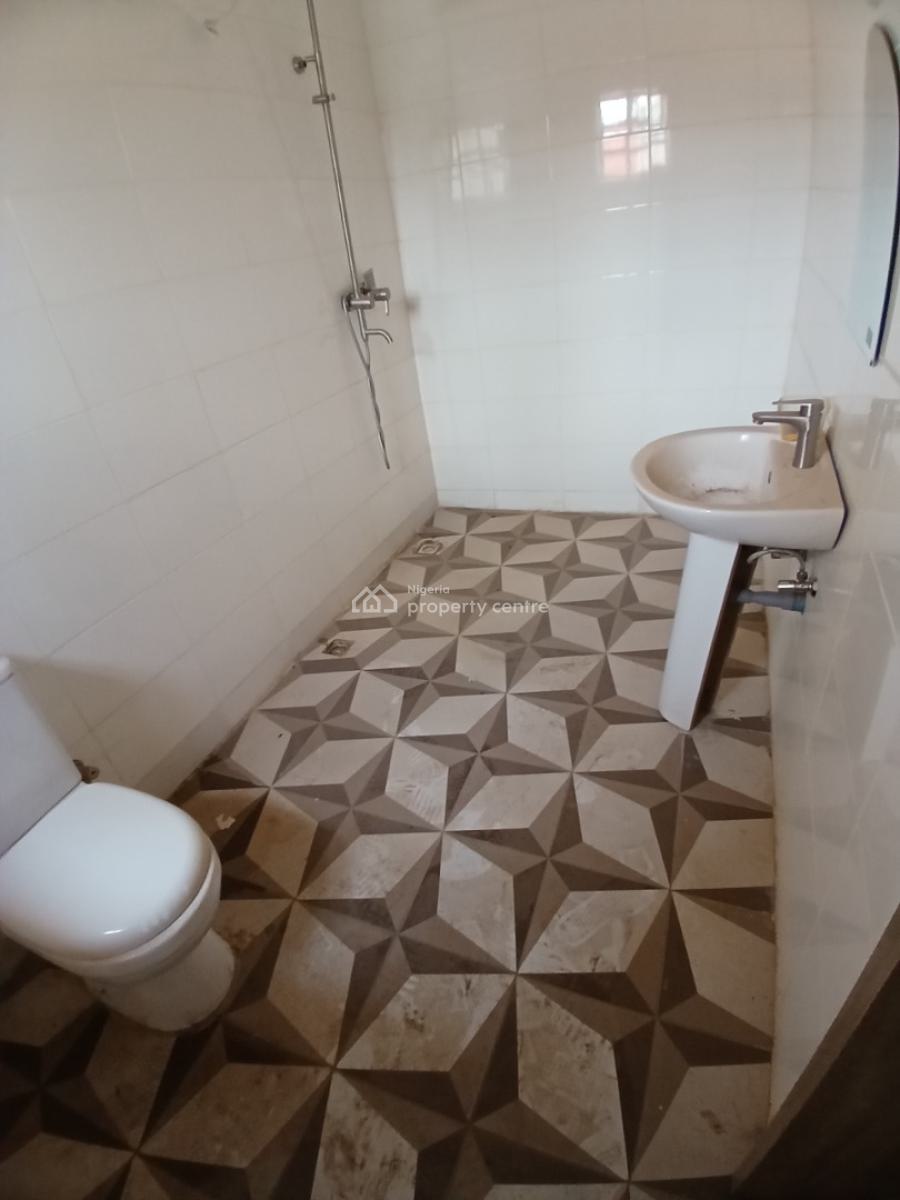 Well Built 4 Bedroom Terrace Duplex with 1room Bq, Diplomatic Zone, Guzape District, Abuja, Terraced Duplex for Rent
