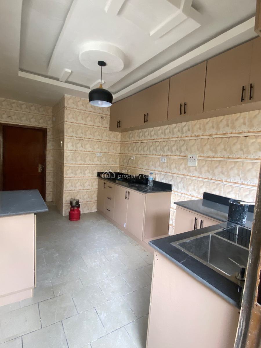 Self Compound 3bedroom Semi Detached Bungalow with a Big Parking Space, Jasper Ike Street, Oniru, Victoria Island, Lagos, Oniru, Victoria Island (vi), Lagos, Semi-detached Bungalow for Rent