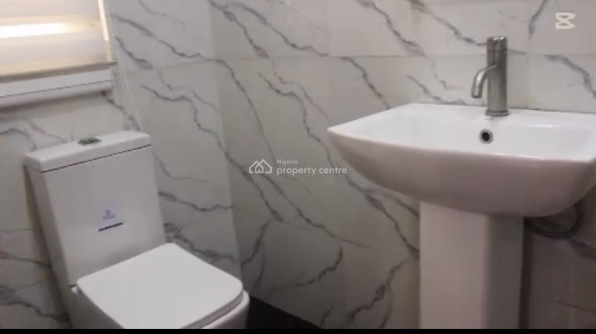 Upscale and Stylishly Furnished 2 Bedroom Apartment, Banana Island, Ikoyi, Lagos, Flat / Apartment for Sale