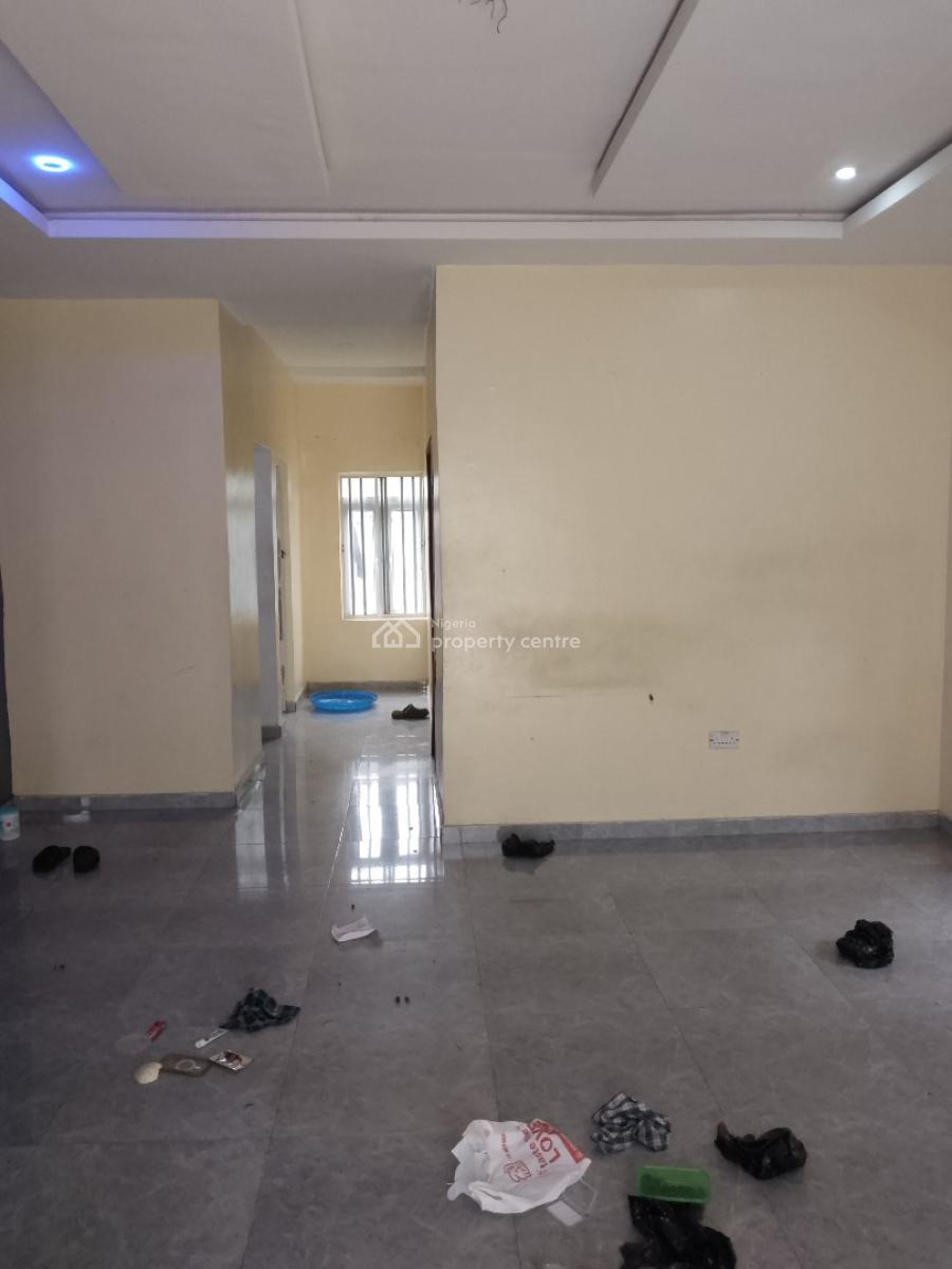 Massive 2 Bedroom Flat Upstairs, Ologunfe, Awoyaya, Ibeju Lekki, Lagos, Flat / Apartment for Rent