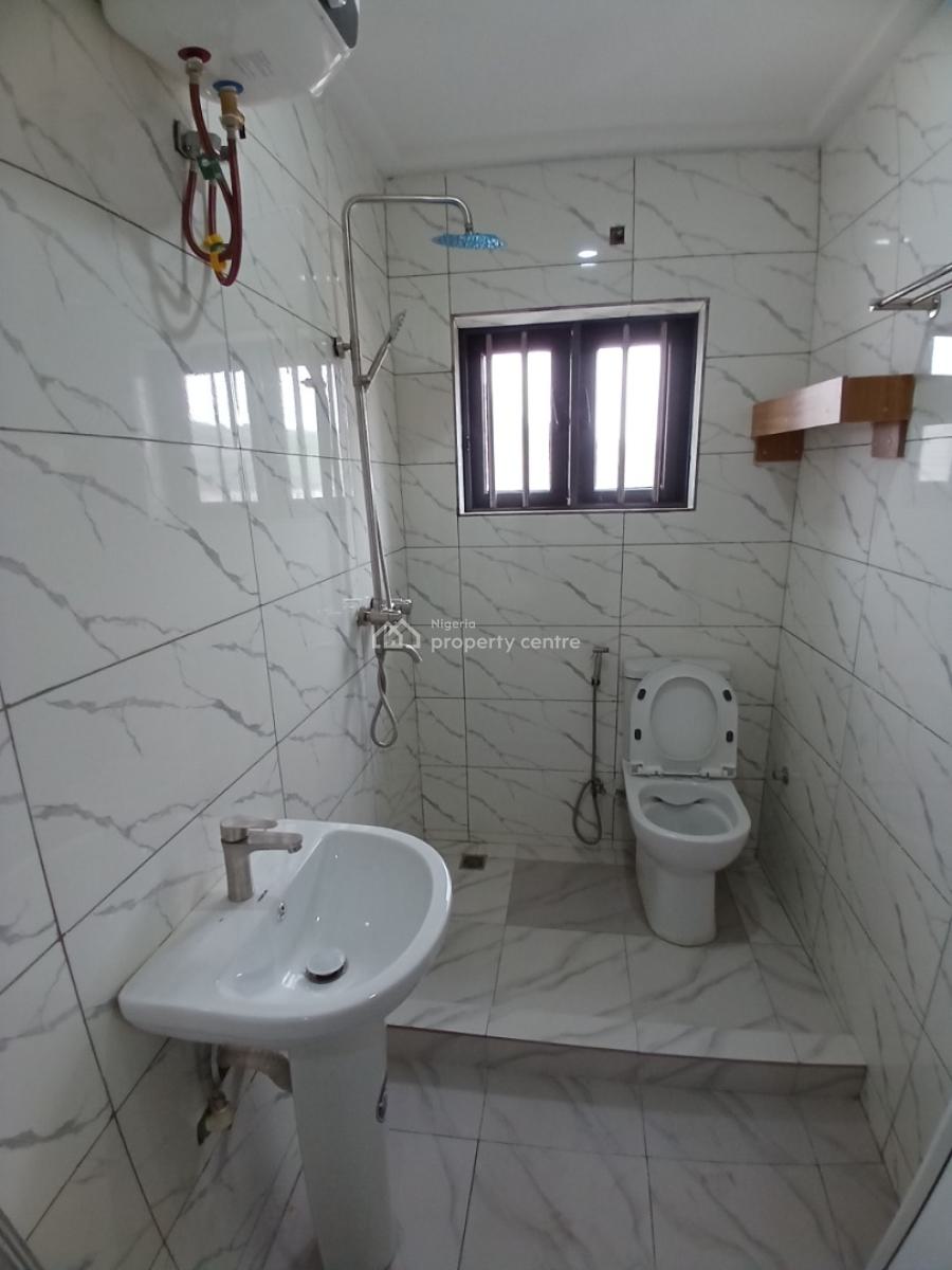 Brand New 3 Bedroom Block of Flat, Diplomatic Zone, Guzape District, Abuja, House for Rent