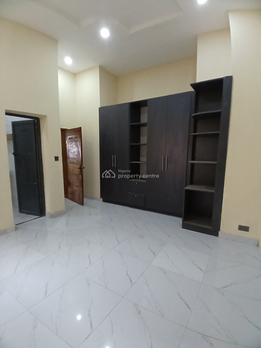 Brand New 3 Bedroom Block of Flat, Diplomatic Zone, Guzape District, Abuja, House for Rent