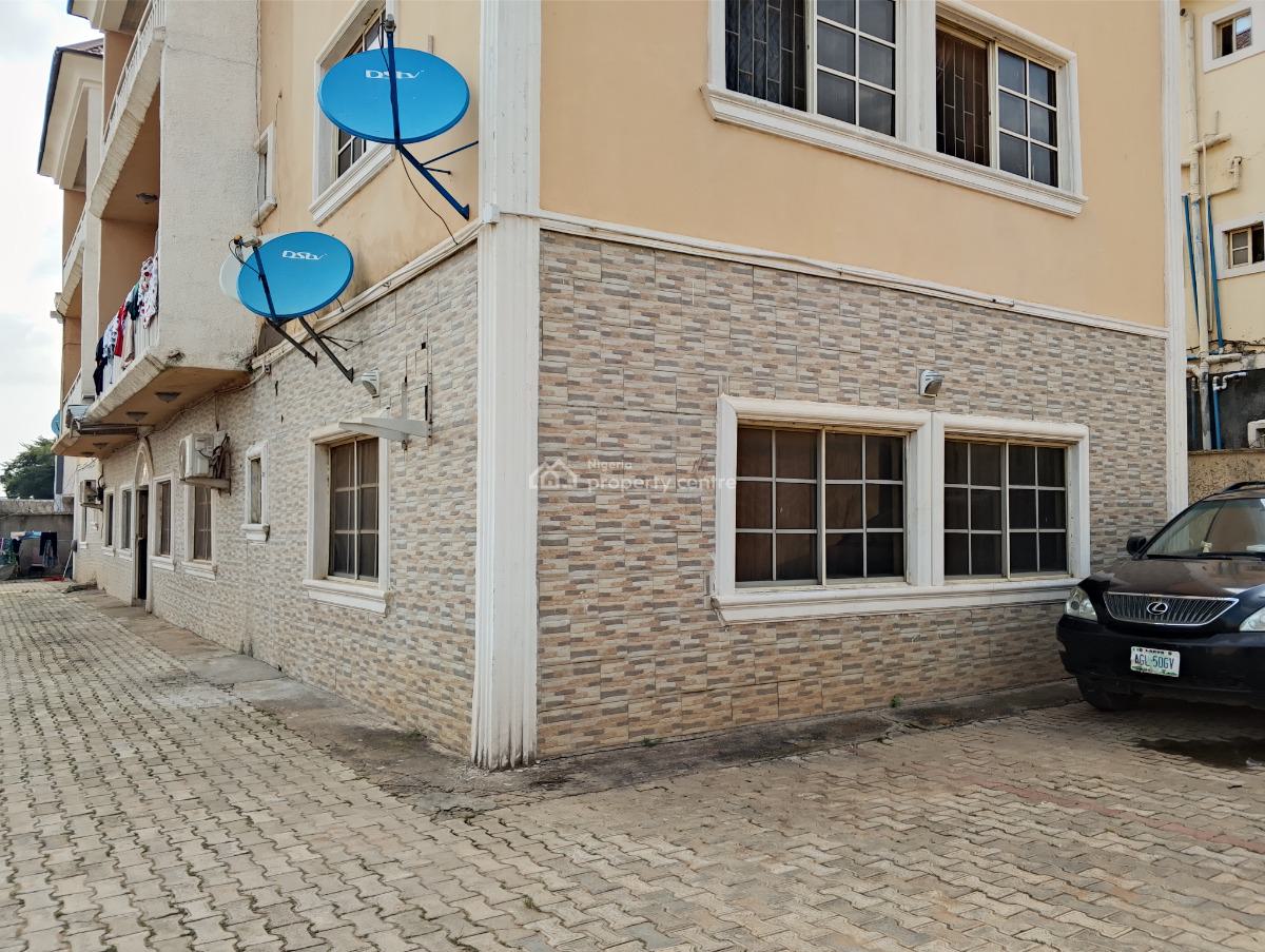 Block of Flats, F.o. Malik Street, Mabushi, Abuja, Block of Flats for Sale