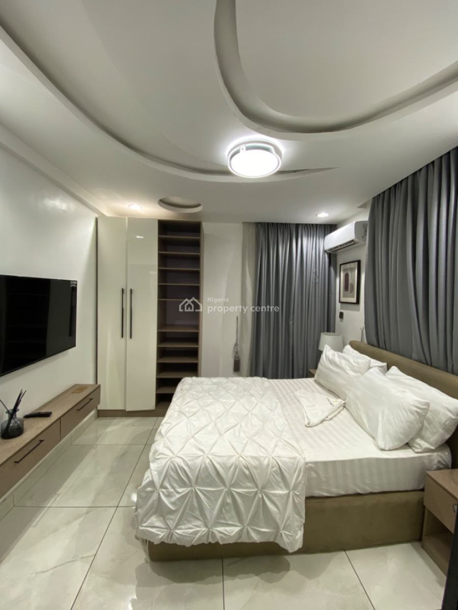 Luxury 3 Bedroom Furnished Apartment, Adekunle, Yaba, Lagos, Flat / Apartment Short Let