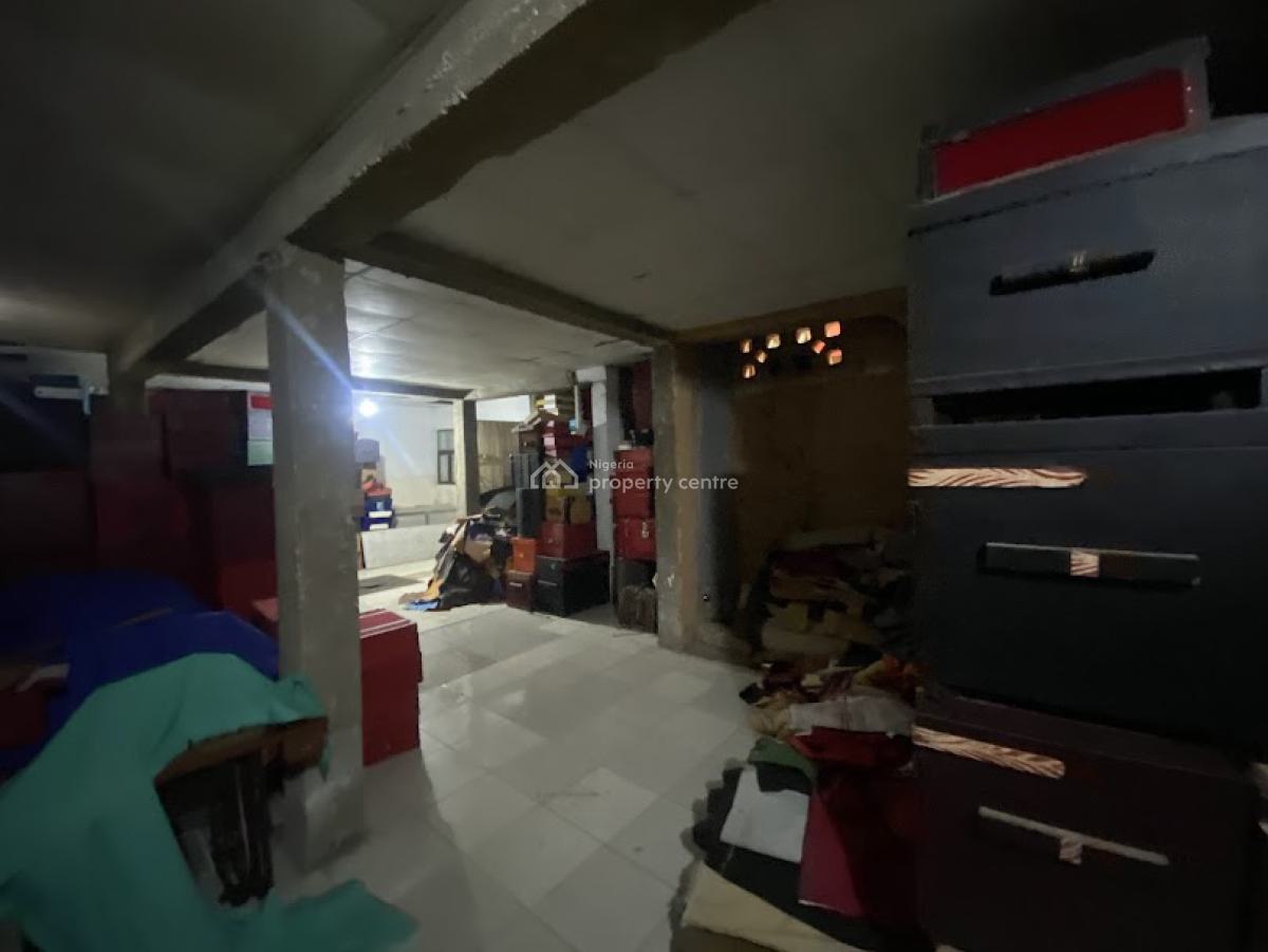 1,200sqm Warehouse Space with 3 Bedroom Apartment Available, Ikeja Gra, Ikeja, Lagos, Warehouse for Rent