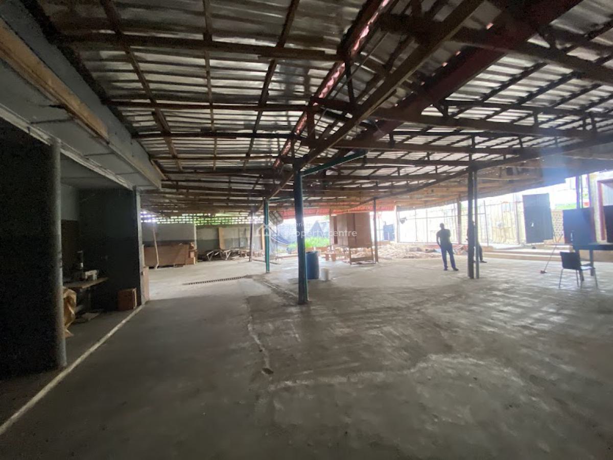1,200sqm Warehouse Space with 3 Bedroom Apartment Available, Ikeja Gra, Ikeja, Lagos, Warehouse for Rent