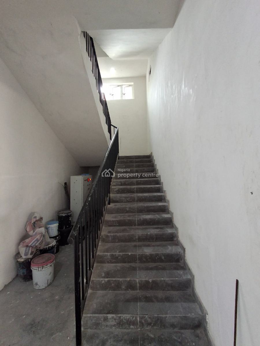 2bedroom Apartment in a Well Secured, in a Well-secured Estate, Ikate, Lekki, Lagos, Flat / Apartment for Sale