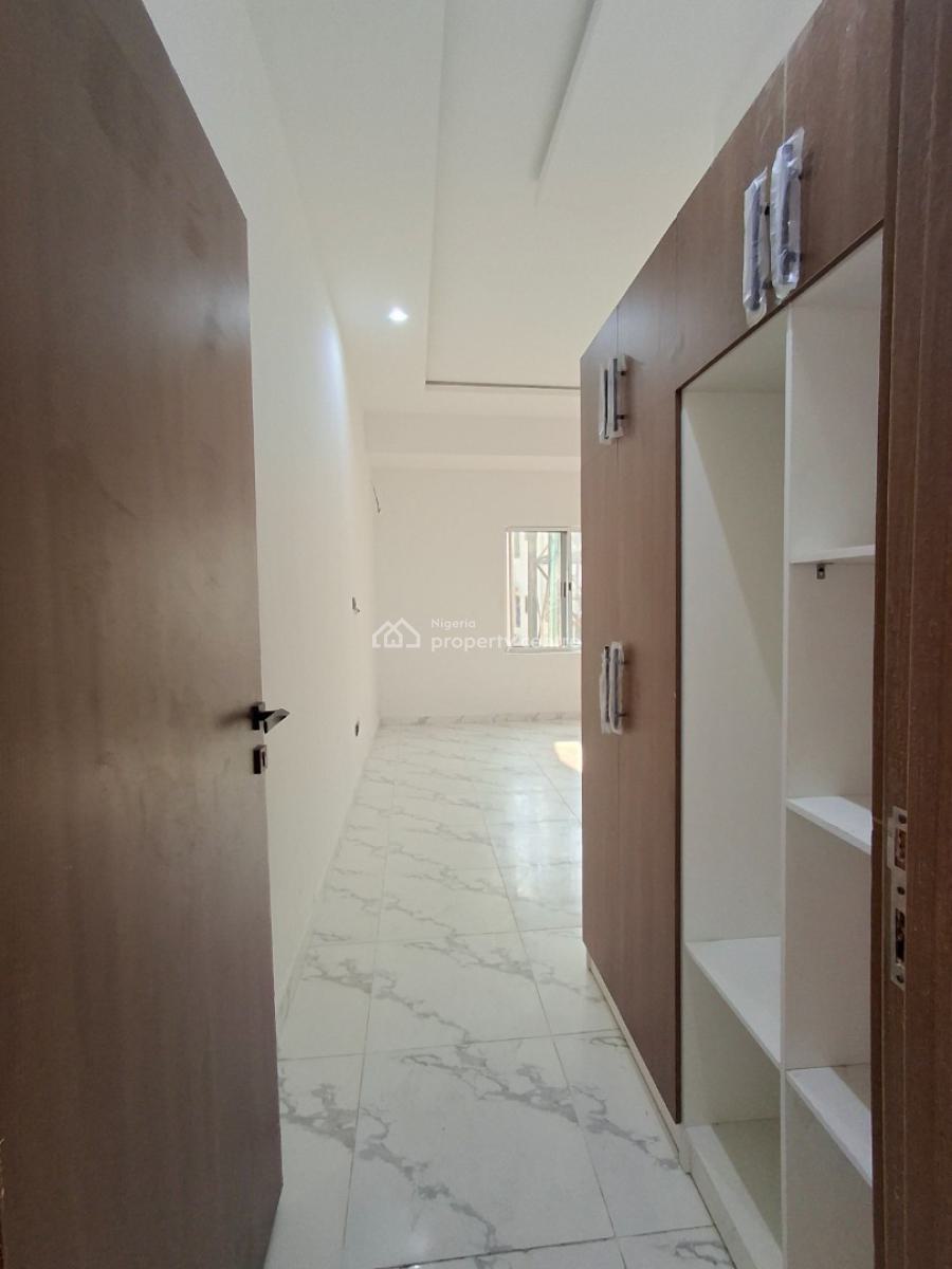 2bedroom Apartment in a Well Secured, in a Well-secured Estate, Ikate, Lekki, Lagos, Flat / Apartment for Sale