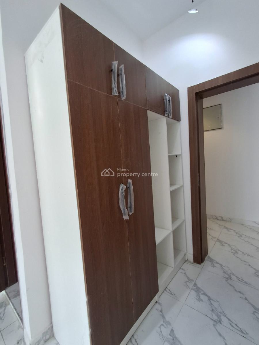 2bedroom Apartment in a Well Secured, in a Well-secured Estate, Ikate, Lekki, Lagos, Flat / Apartment for Sale