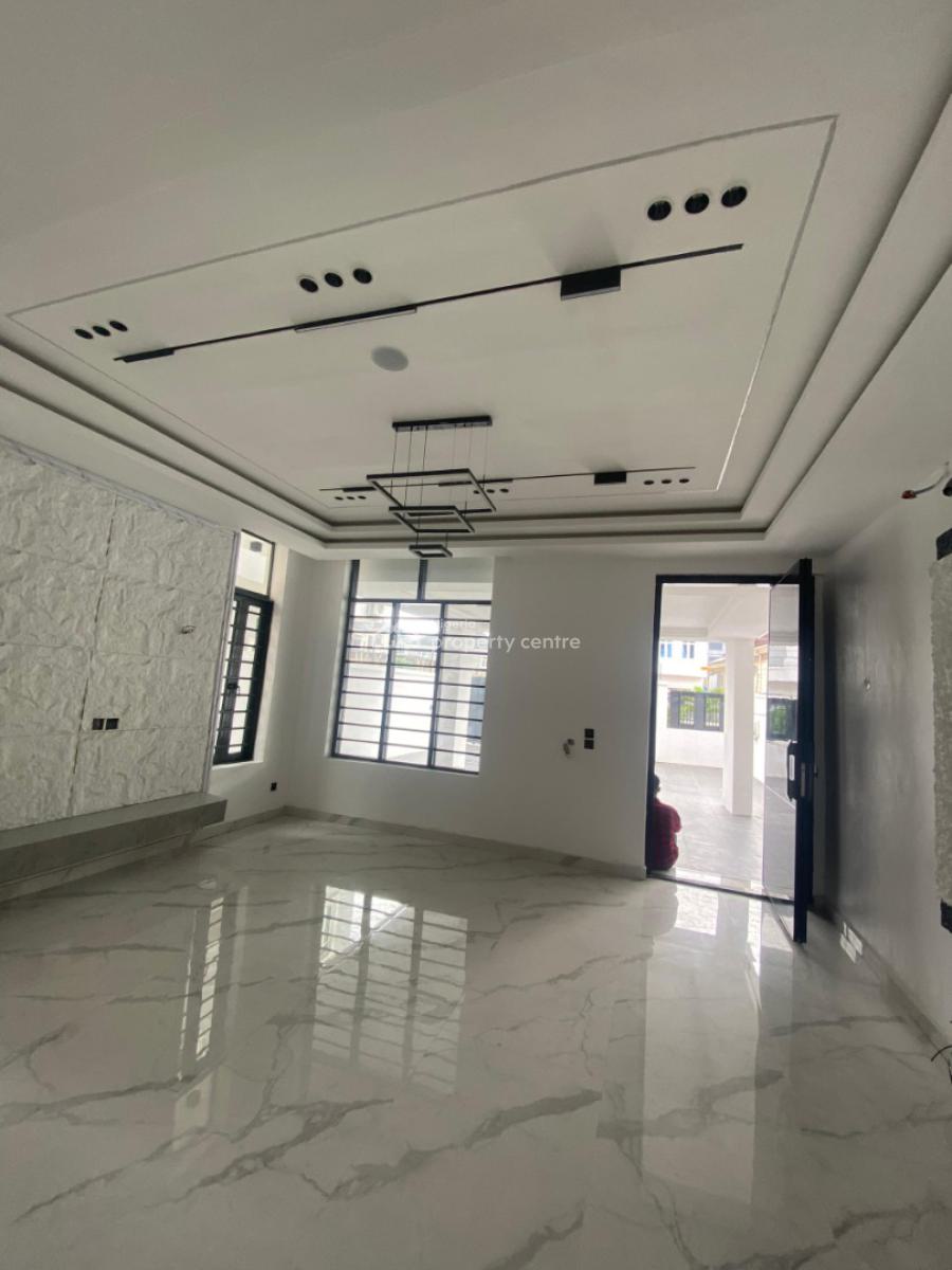 Spacious 6 Bedroom Fully Detached Duplex, Chevron, Lekki, Lagos, Detached Duplex for Sale