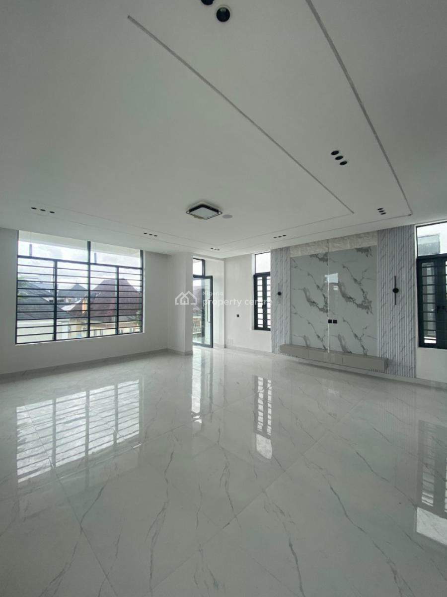 Spacious 6 Bedroom Fully Detached Duplex, Chevron, Lekki, Lagos, Detached Duplex for Sale
