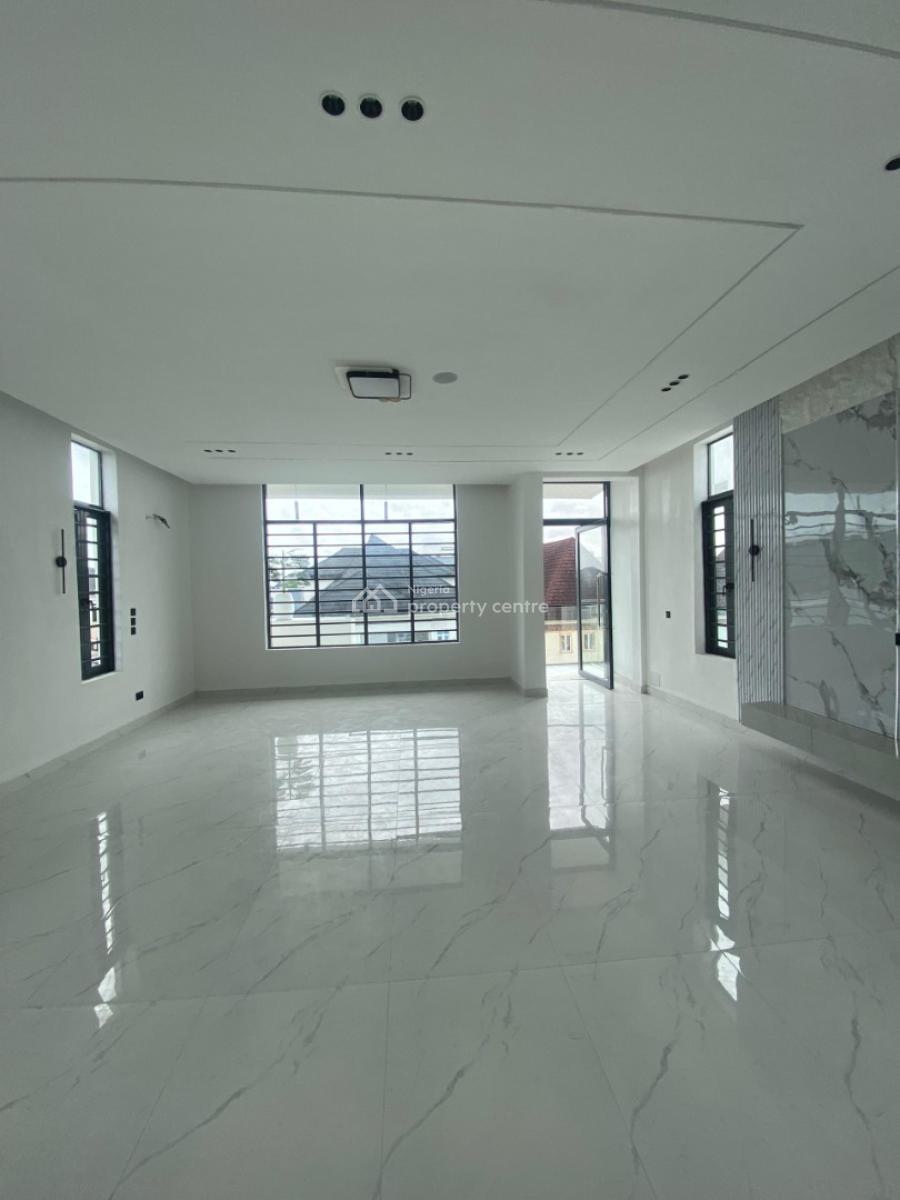 Spacious 6 Bedroom Fully Detached Duplex, Chevron, Lekki, Lagos, Detached Duplex for Sale