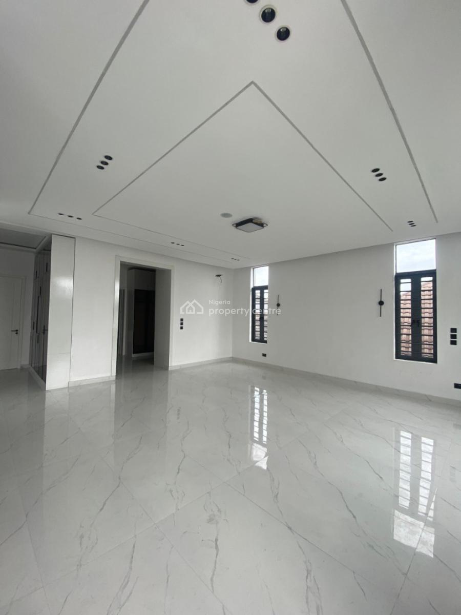 Spacious 6 Bedroom Fully Detached Duplex, Chevron, Lekki, Lagos, Detached Duplex for Sale