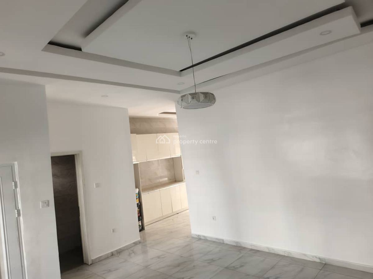 Executive 1 Bedrooms Flat - Room & Parlour, Buena Vista State, Orchid Road,  By Conservation Toll, Chevron, Lekki, Lagos, Mini Flat (room and Parlour) for Sale