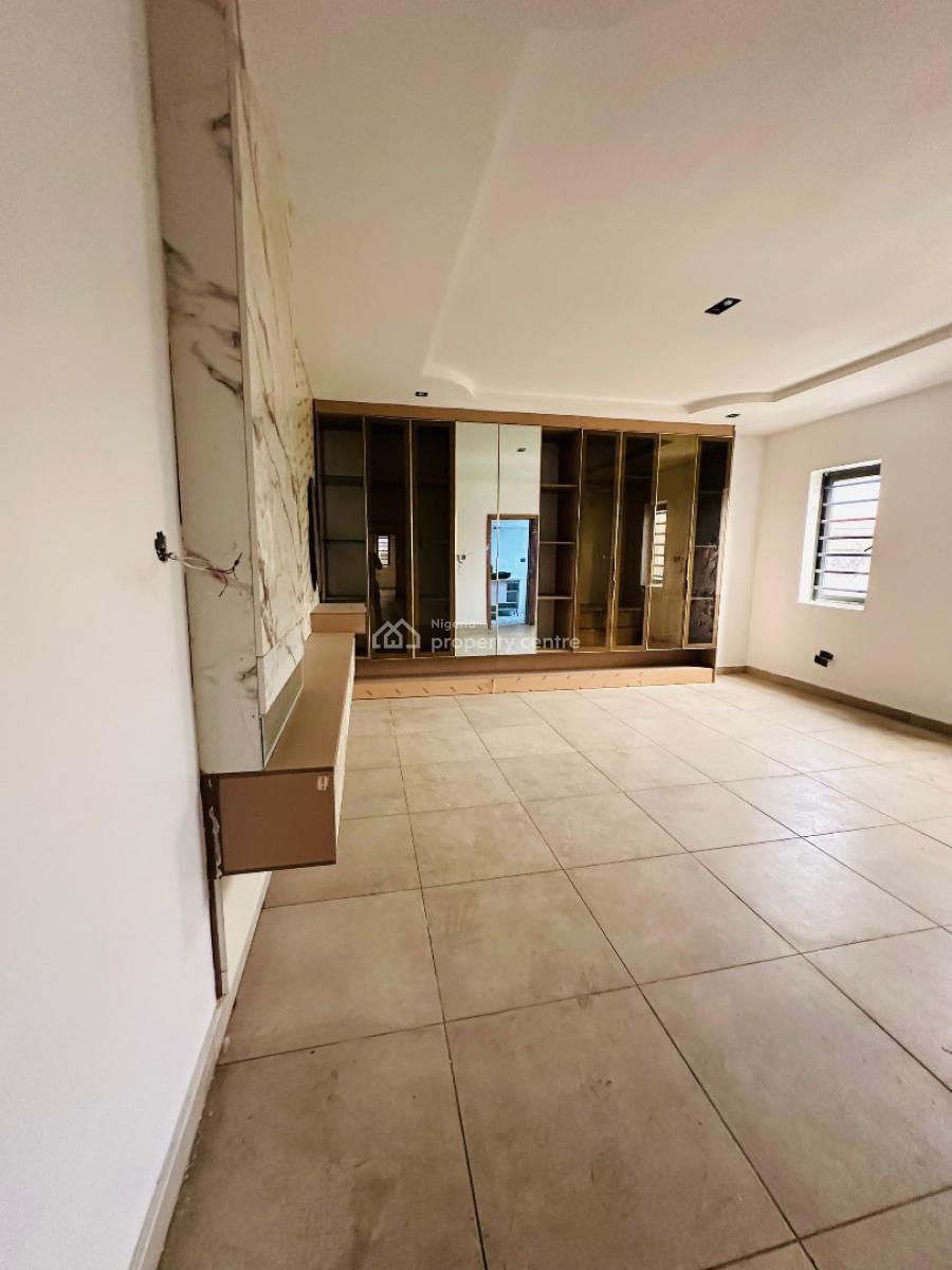 Generously Spacious 5 Bedroom Fully Detached Duplex with Bq, Gra Phase 2, Magodo, Lagos, Detached Duplex for Sale
